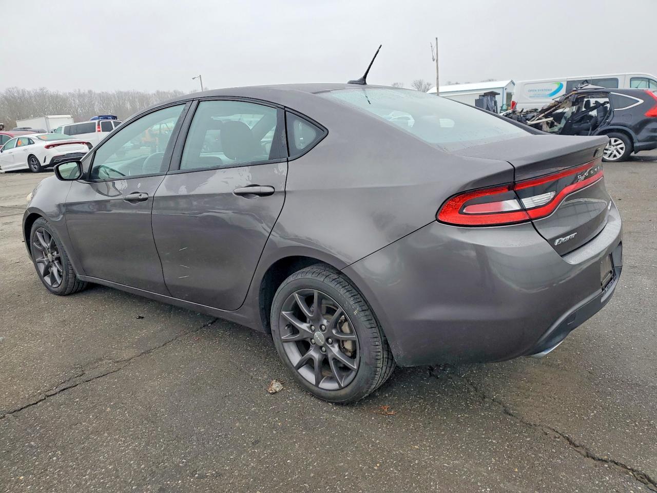2015 DODGE DART SXT photo 2
