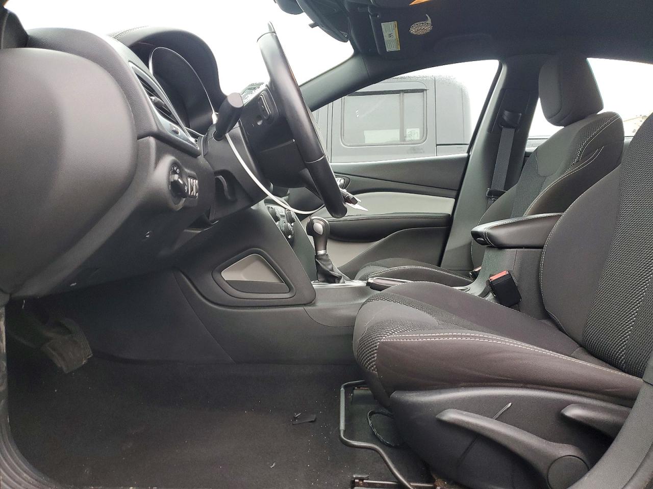 2015 DODGE DART SXT photo 7