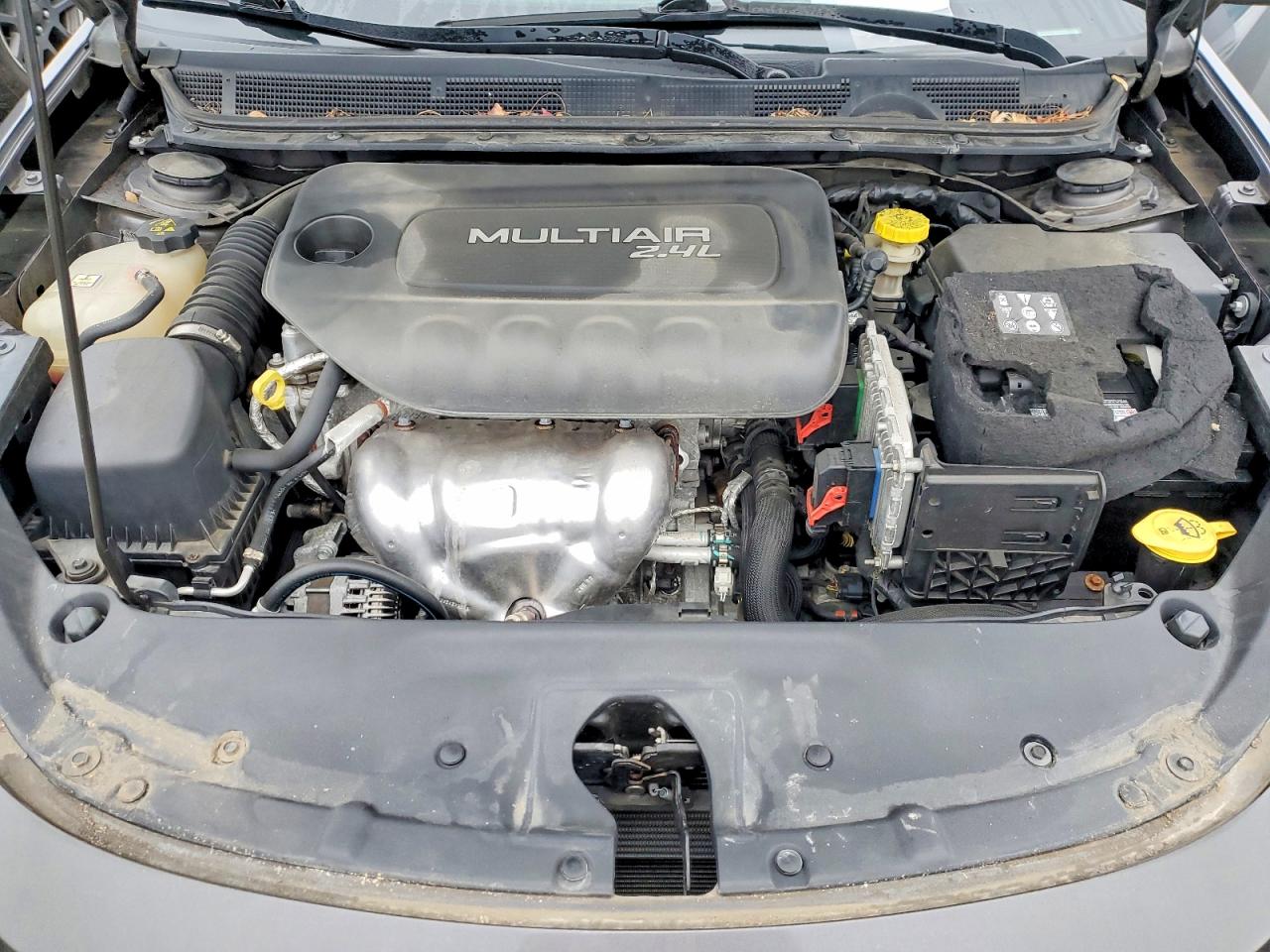 2015 DODGE DART SXT photo 11