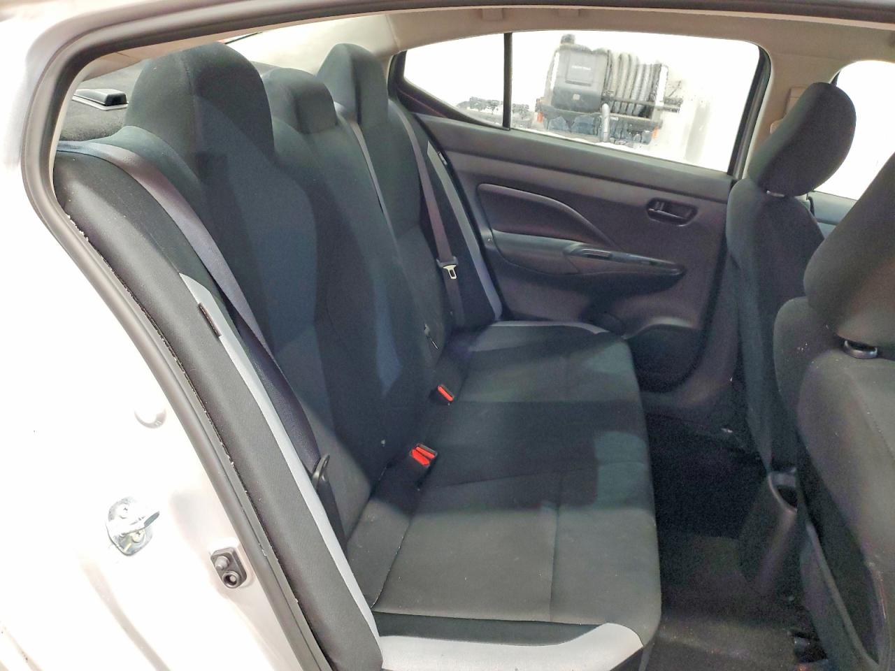 2025 NISSAN VERSA S photo 28