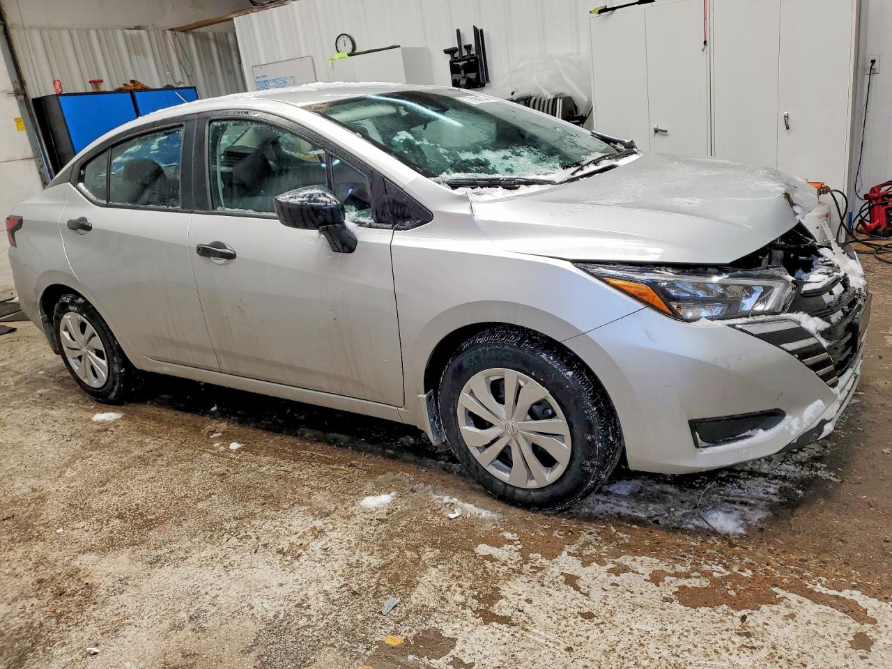 2025 NISSAN VERSA S photo 10