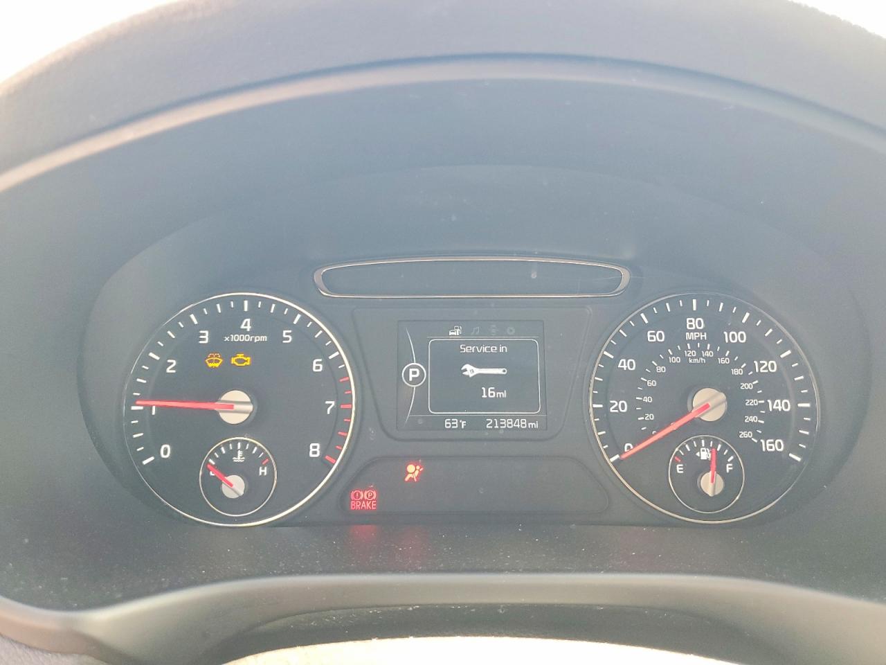 2016 KIA SORENTO LX photo 9