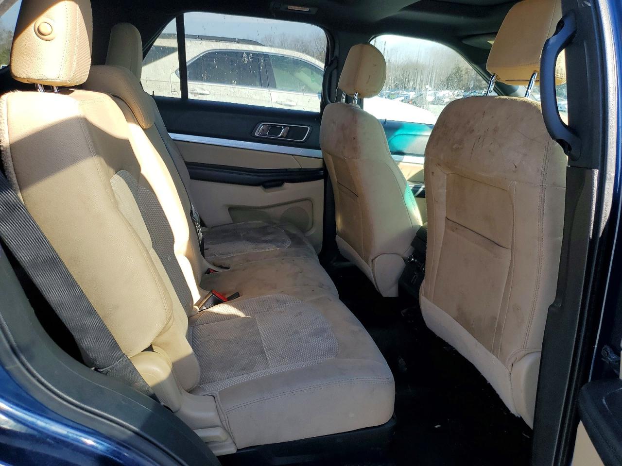 2016 FORD EXPLORER XLT photo 21