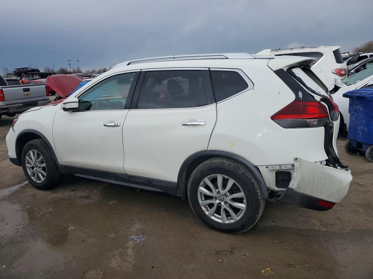 2020 NISSAN ROGUE S photo 3