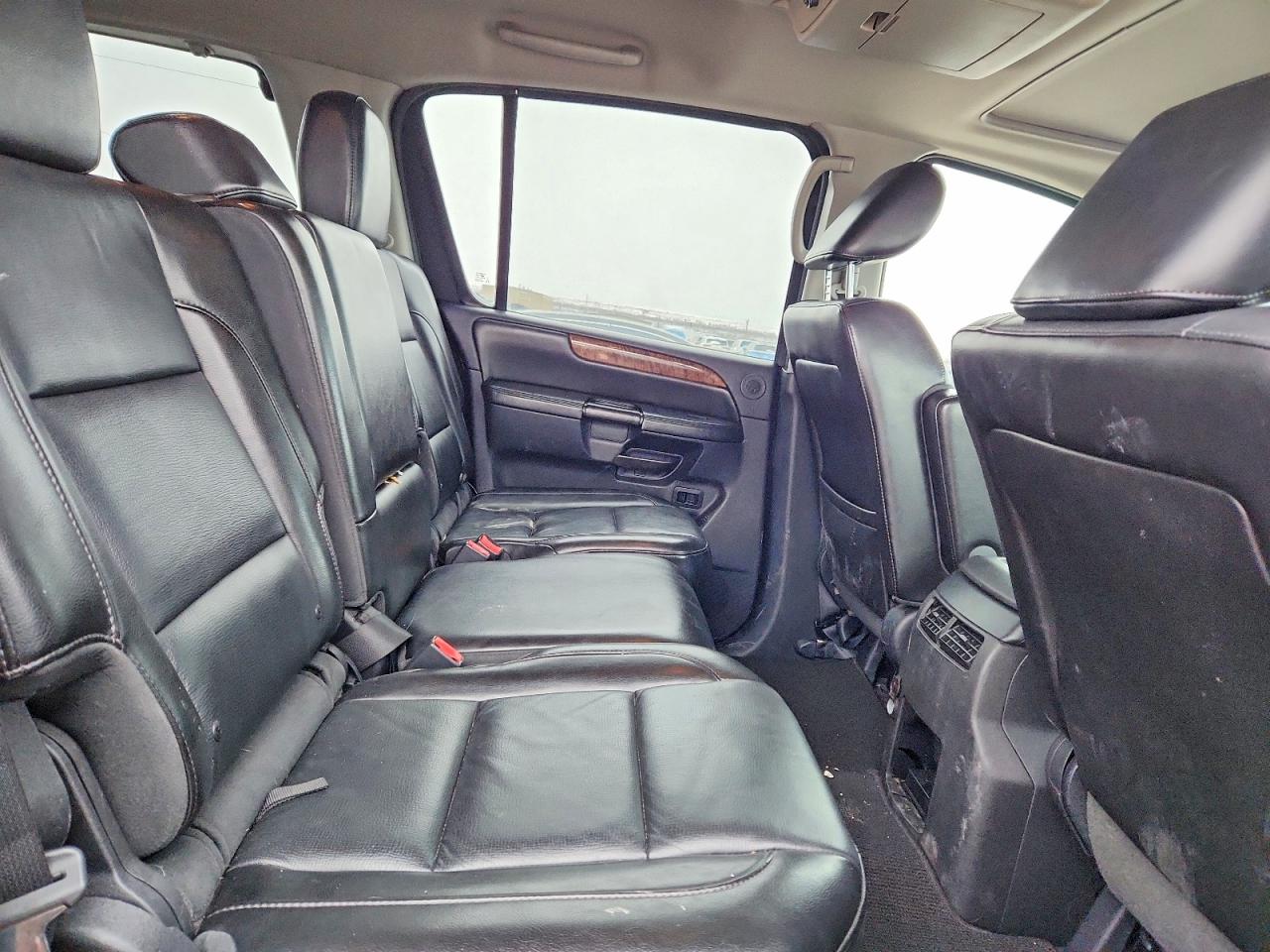 2013 NISSAN ARMADA SV photo 11