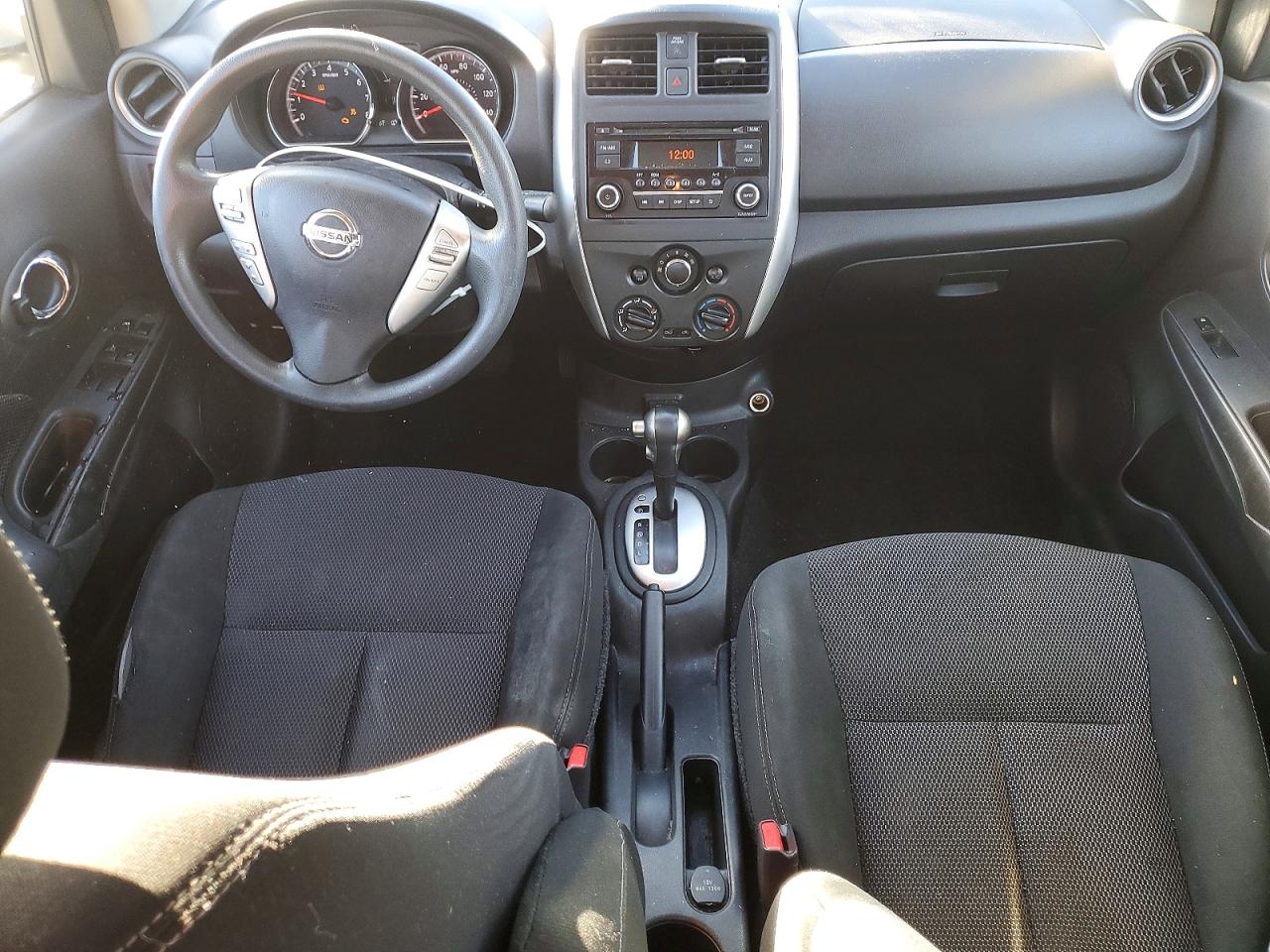 2018 NISSAN VERSA S photo 22