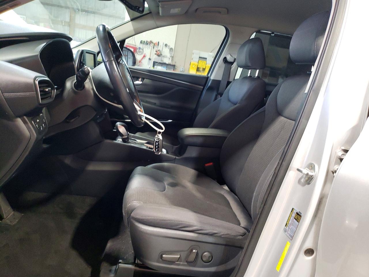 2019 HYUNDAI SANTA FE SEL PLUS 2.4L photo 7