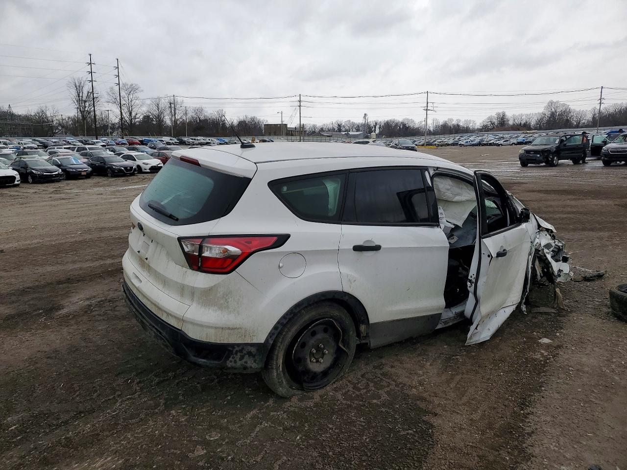 2018 FORD ESCAPE S photo 5