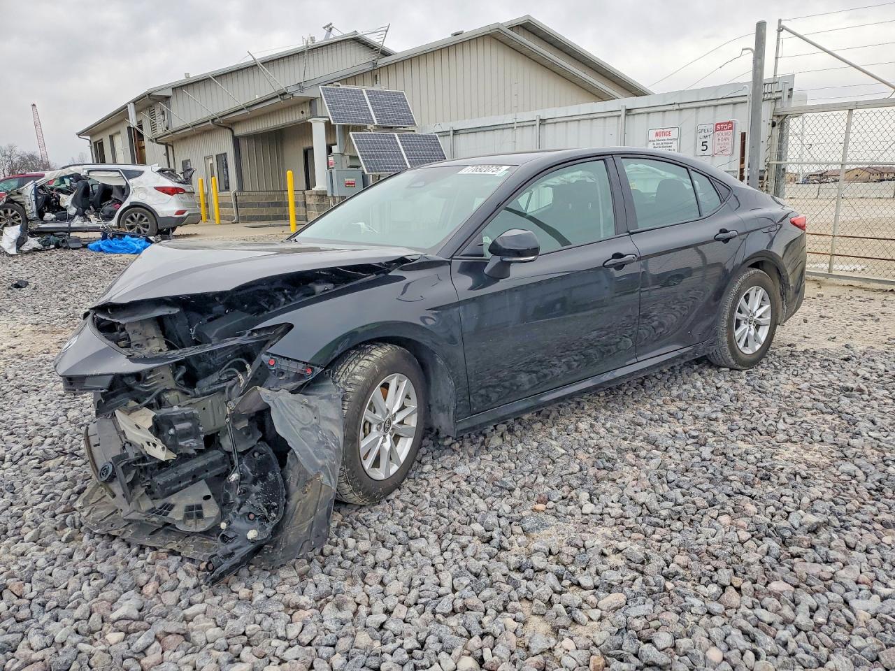 2025 TOYOTA CAMRY
