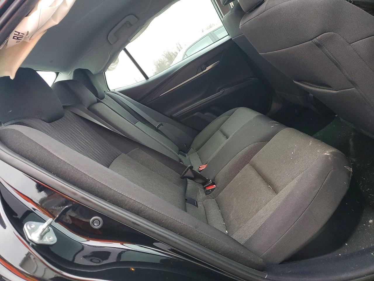 2025 TOYOTA CAMRY LE photo 10