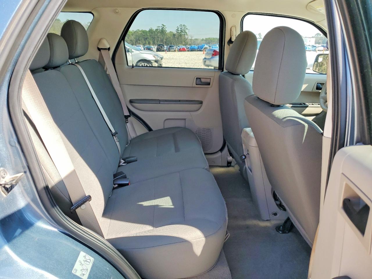 2011 FORD ESCAPE XLS photo 21