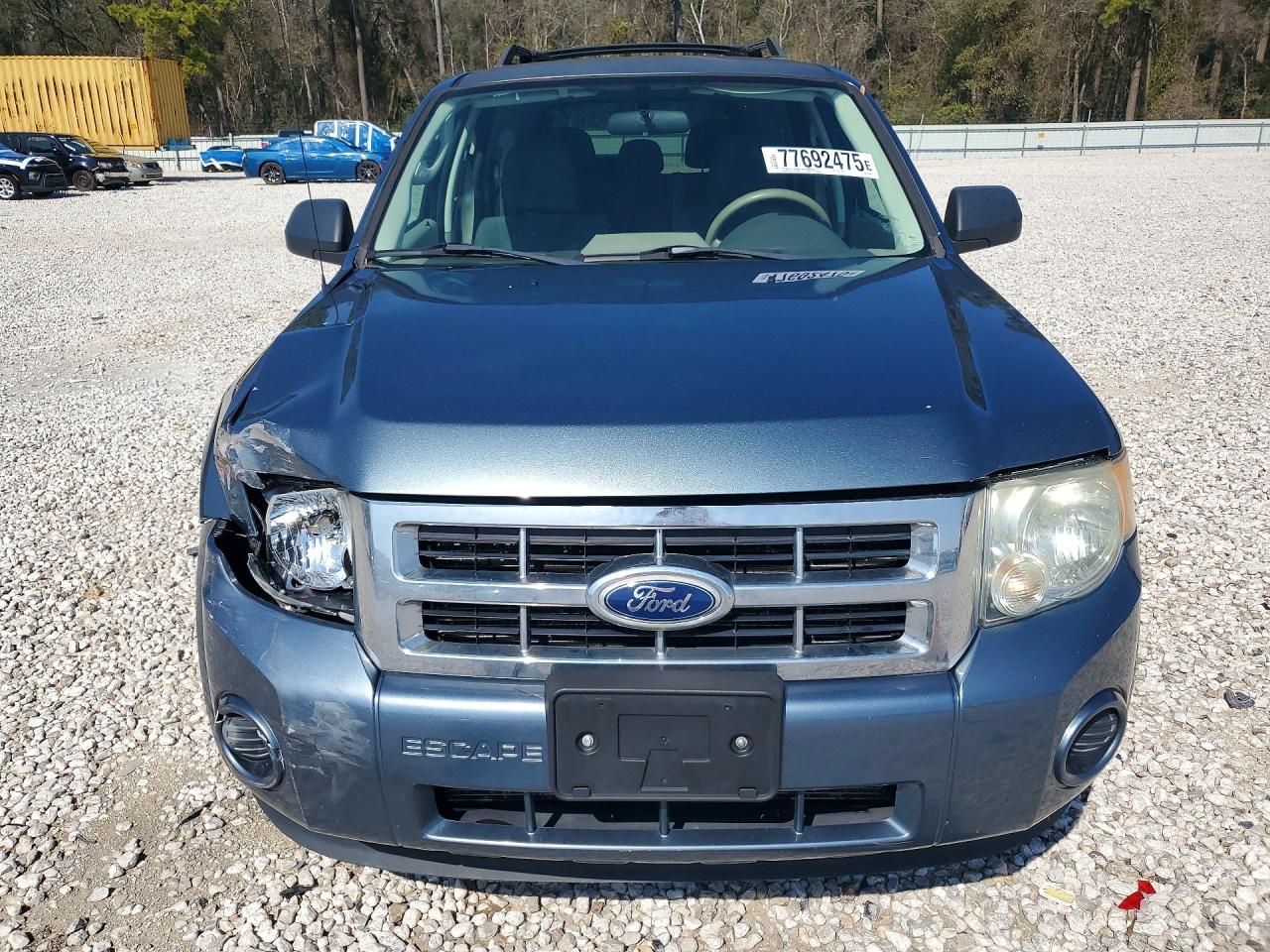 2011 FORD ESCAPE XLS photo 9