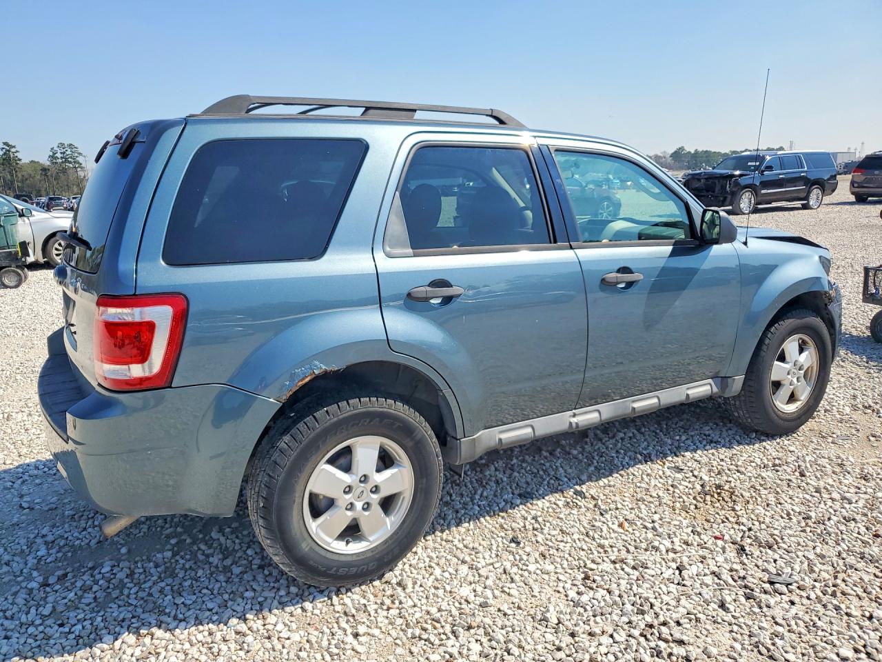 2011 FORD ESCAPE XLS photo 5