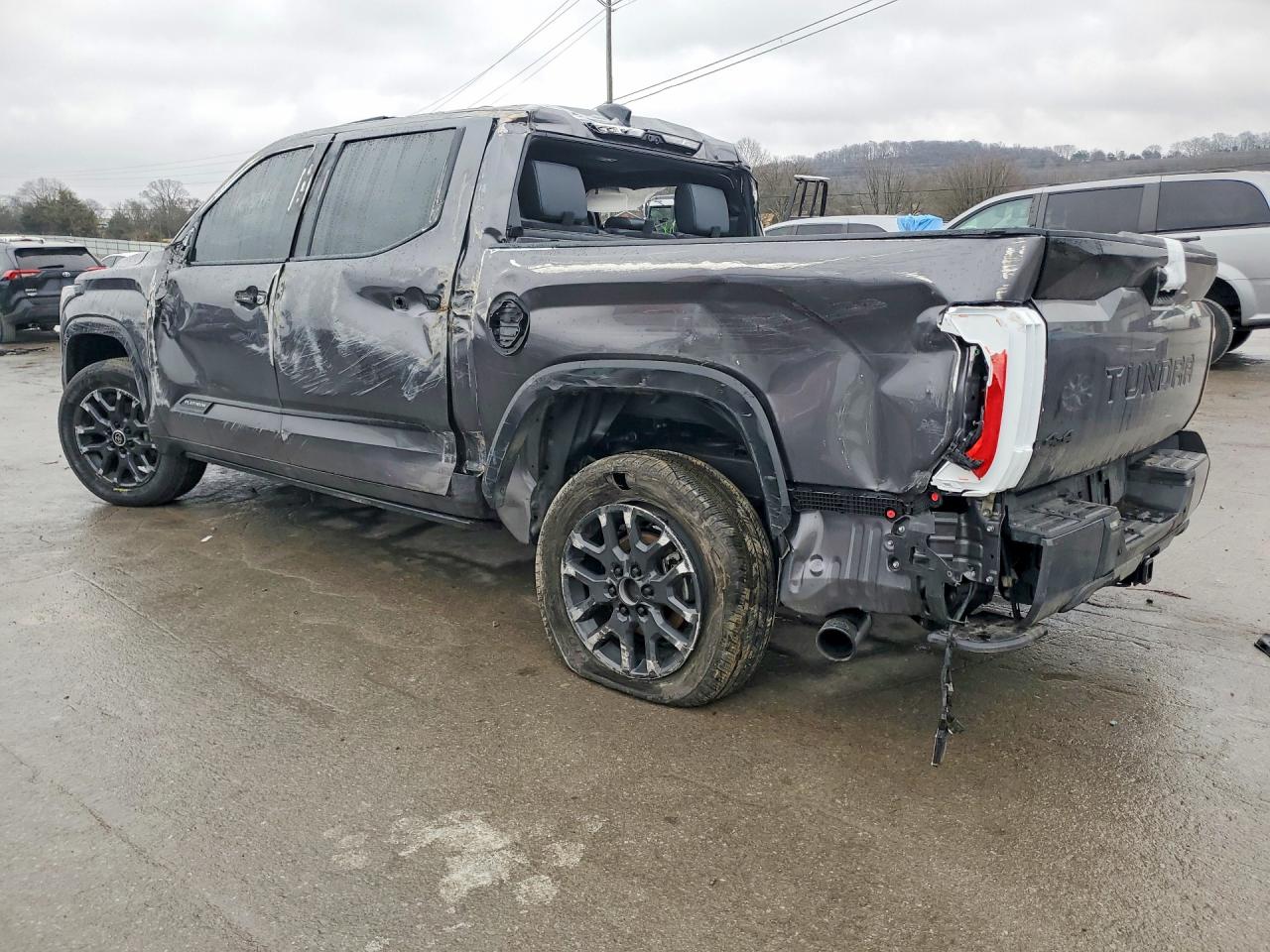 2024 TOYOTA TUNDRA CREWMAX PLATINUM photo 3