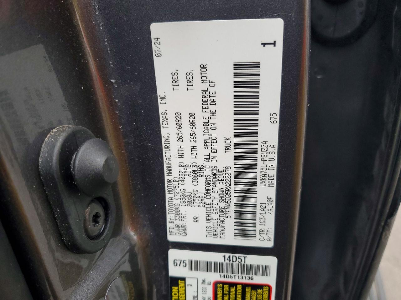2024 TOYOTA TUNDRA CREWMAX PLATINUM photo 23