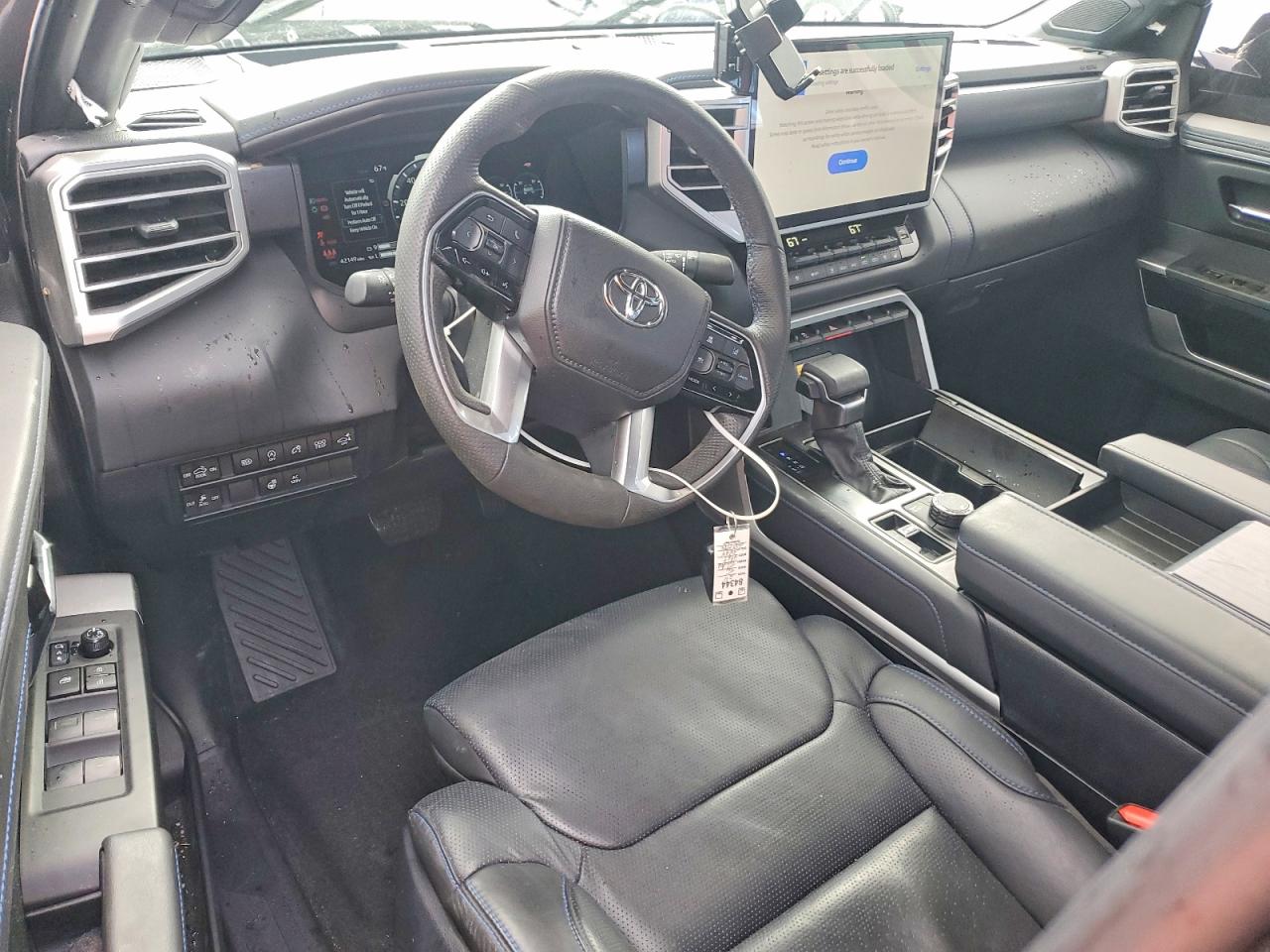 2024 TOYOTA TUNDRA CREWMAX PLATINUM photo 15