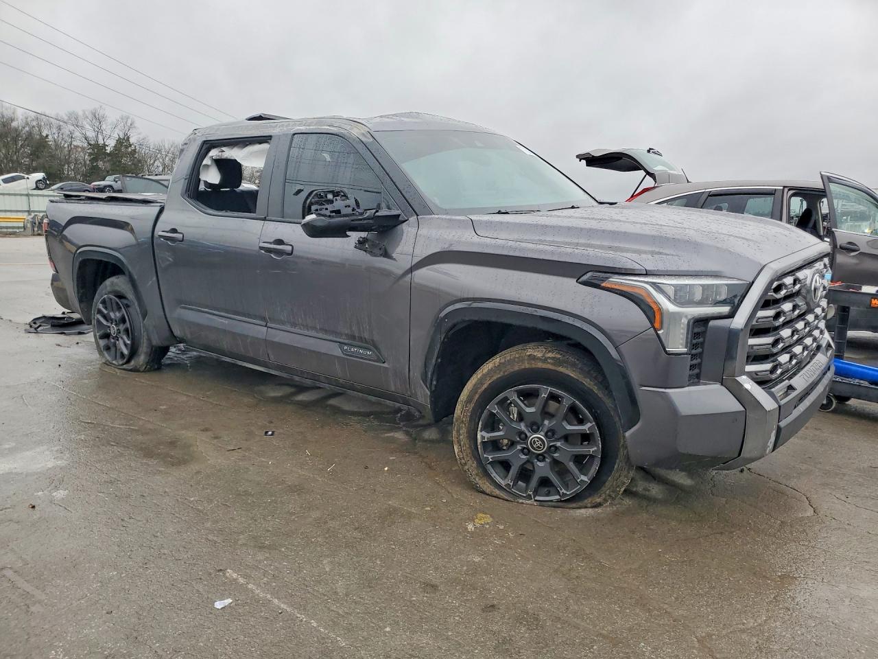 2024 TOYOTA TUNDRA CREWMAX PLATINUM photo 7