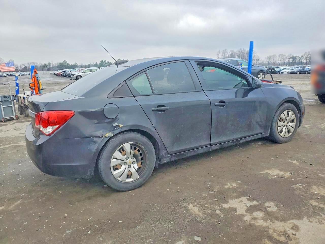 2015 CHEVROLET CRUZE LS photo 7