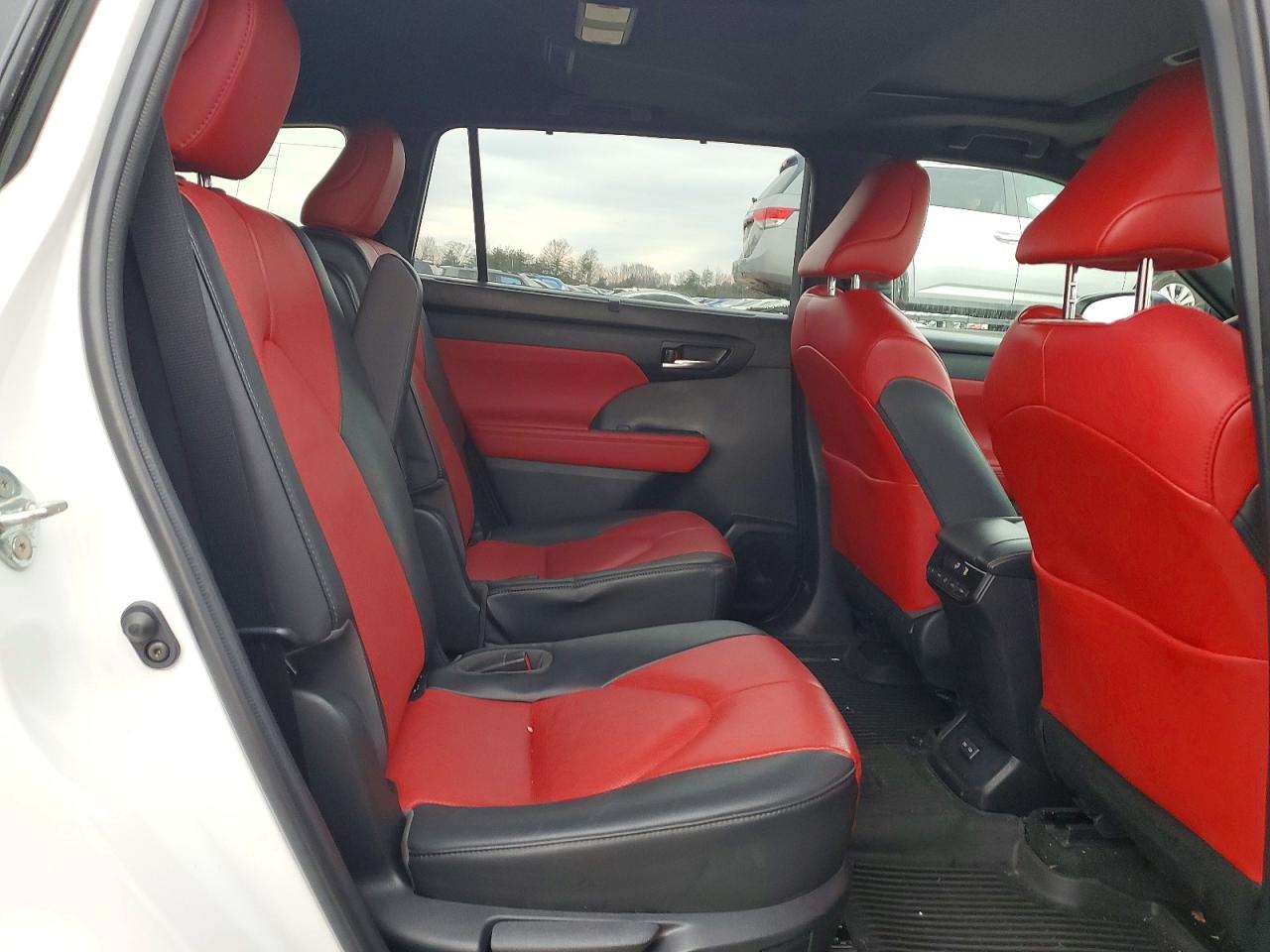 2023 TOYOTA HIGHLANDER XSE photo 21