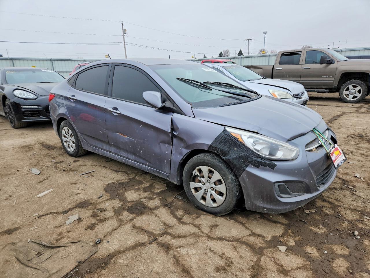 2017 HYUNDAI ACCENT SE photo 10