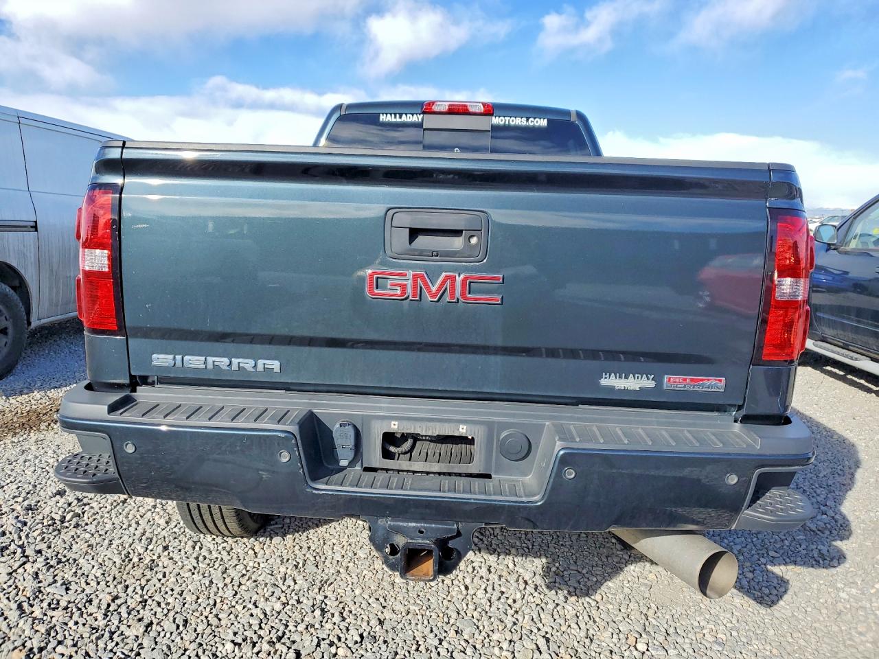 2019 GMC SIERRA K2500 SLT photo 11