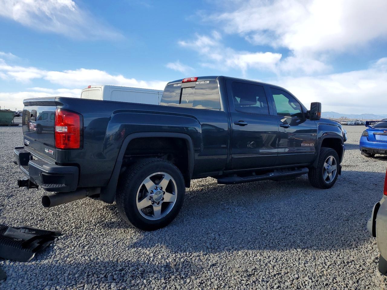 2019 GMC SIERRA K2500 SLT photo 5