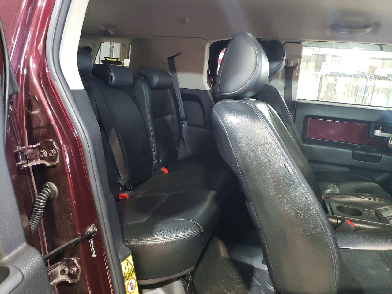 2007 TOYOTA FJ CRUISER photo 11