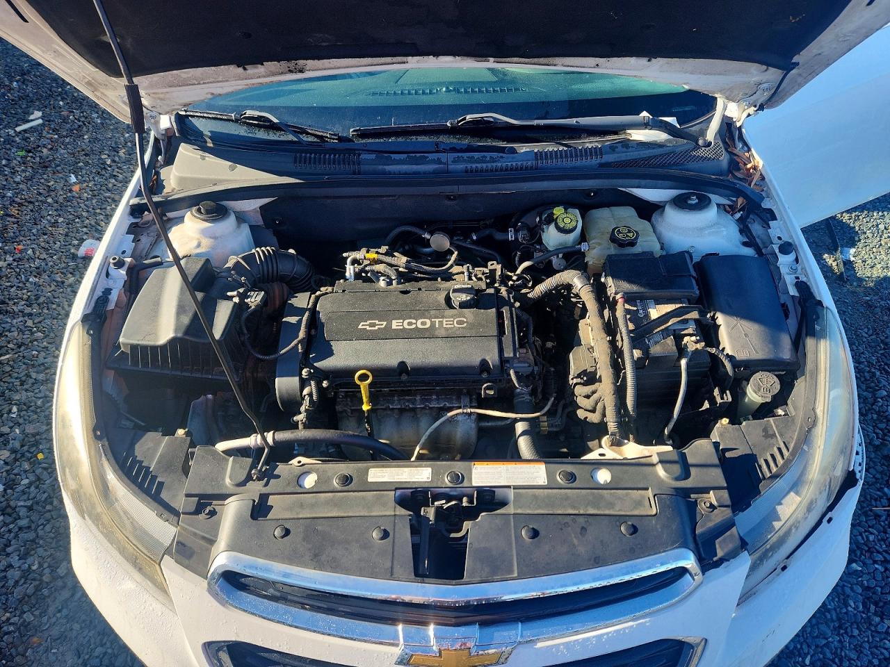 2015 CHEVROLET CRUZE LS photo 11