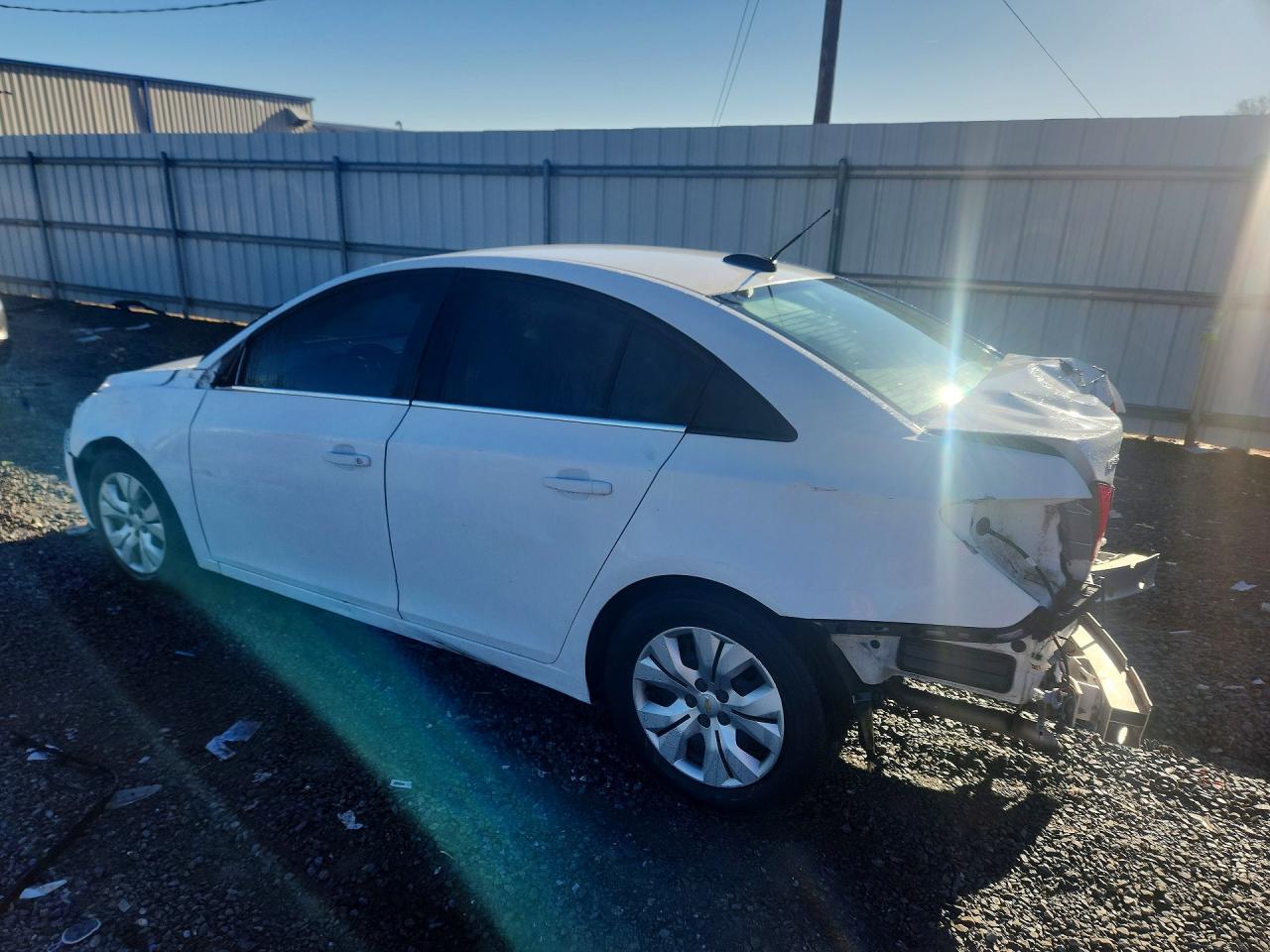 2015 CHEVROLET CRUZE LS photo 2