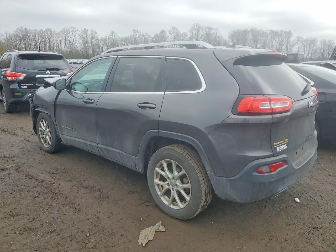2017 JEEP CHEROKEE LATITUDE photo 2