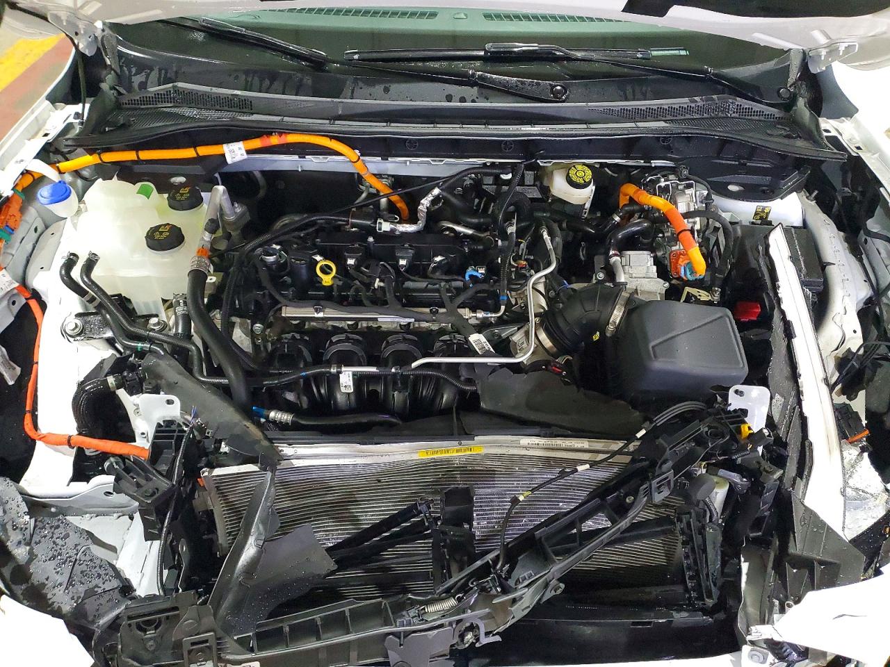 2025 FORD ESCAPE ST LINE SELECT photo 23