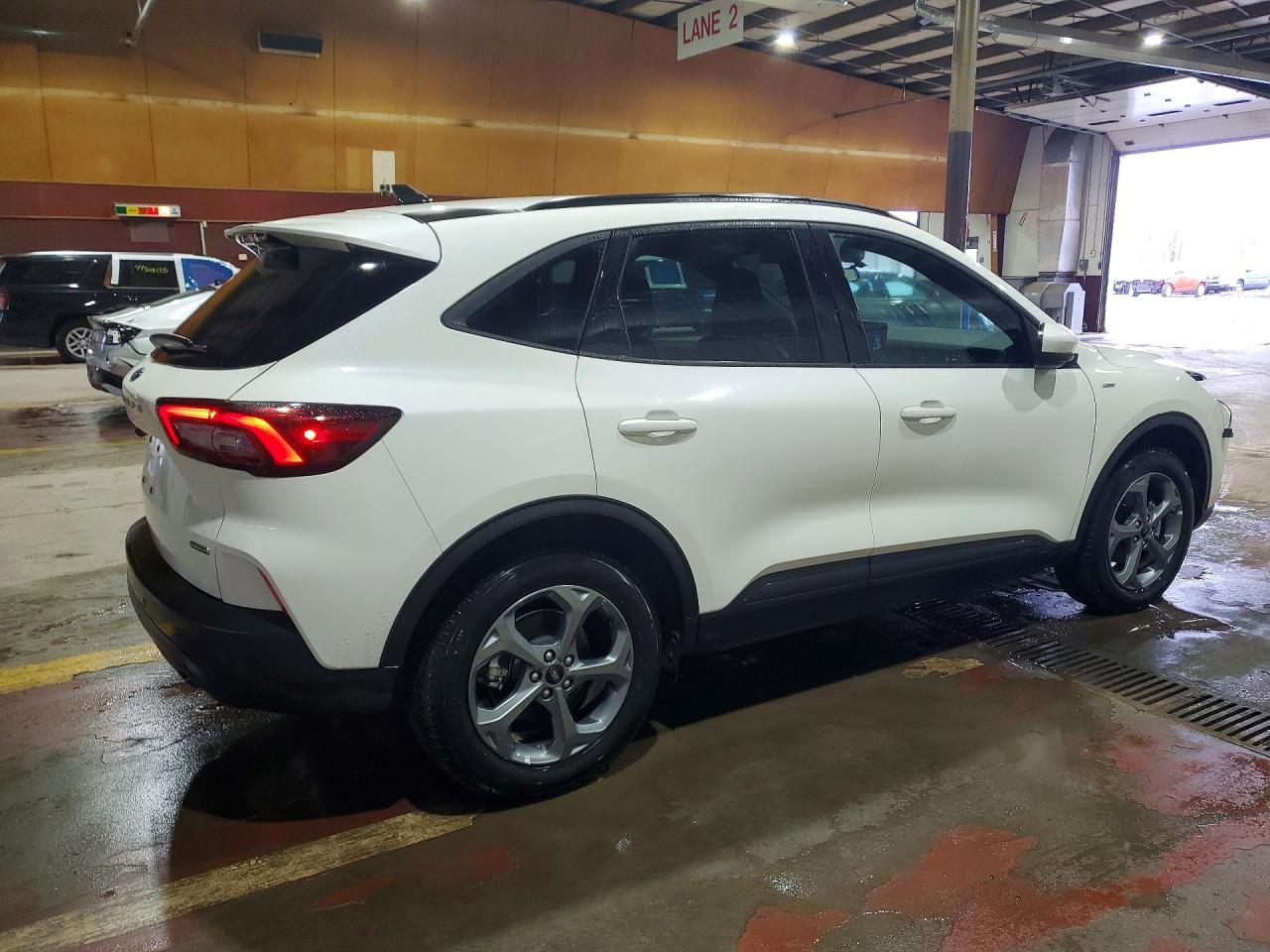 2025 FORD ESCAPE ST LINE SELECT photo 5