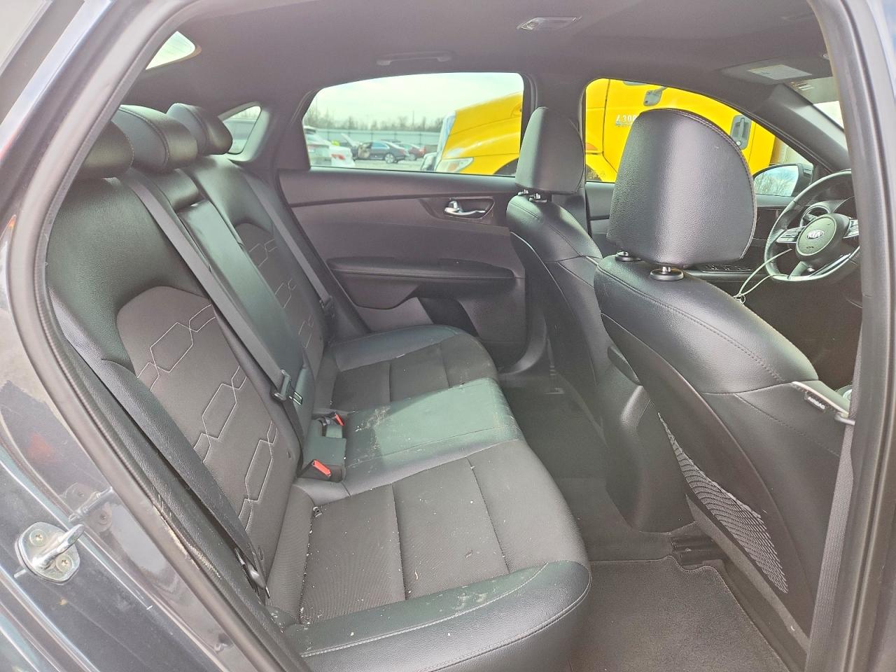 2021 KIA FORTE GT-LINE photo 19