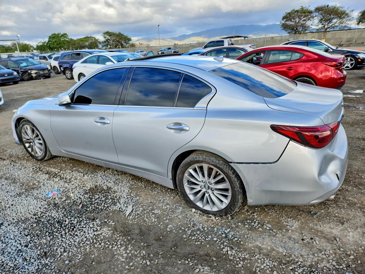 2018 INFINITI Q50 photo 4