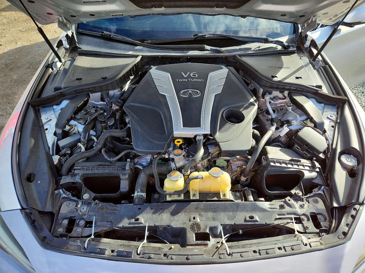 2018 INFINITI Q50 photo 31