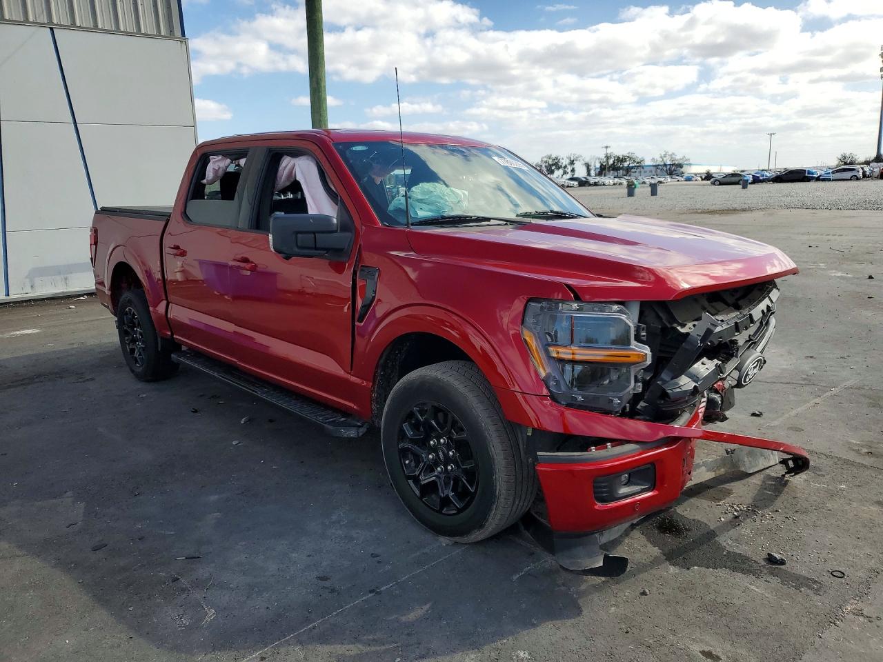 2024 FORD F150 XLT photo 4