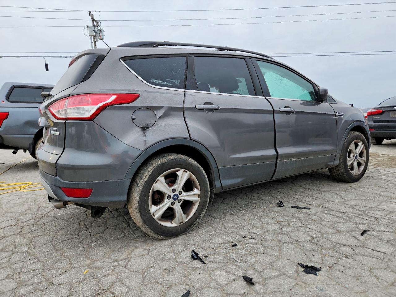 2013 FORD ESCAPE SE photo 5