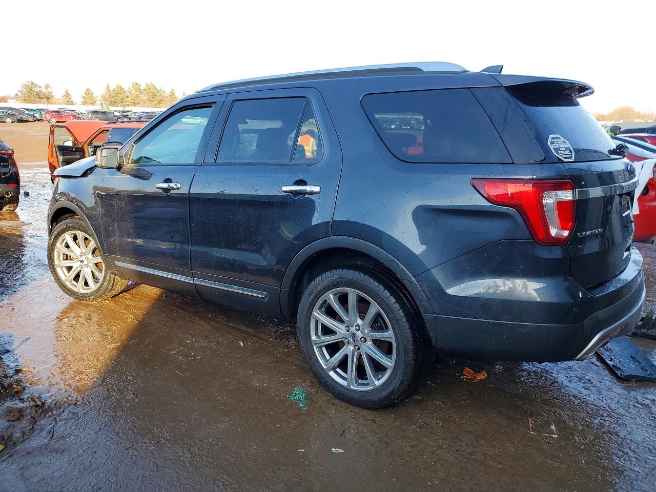 2017 FORD EXPLORER LIMITED photo 2