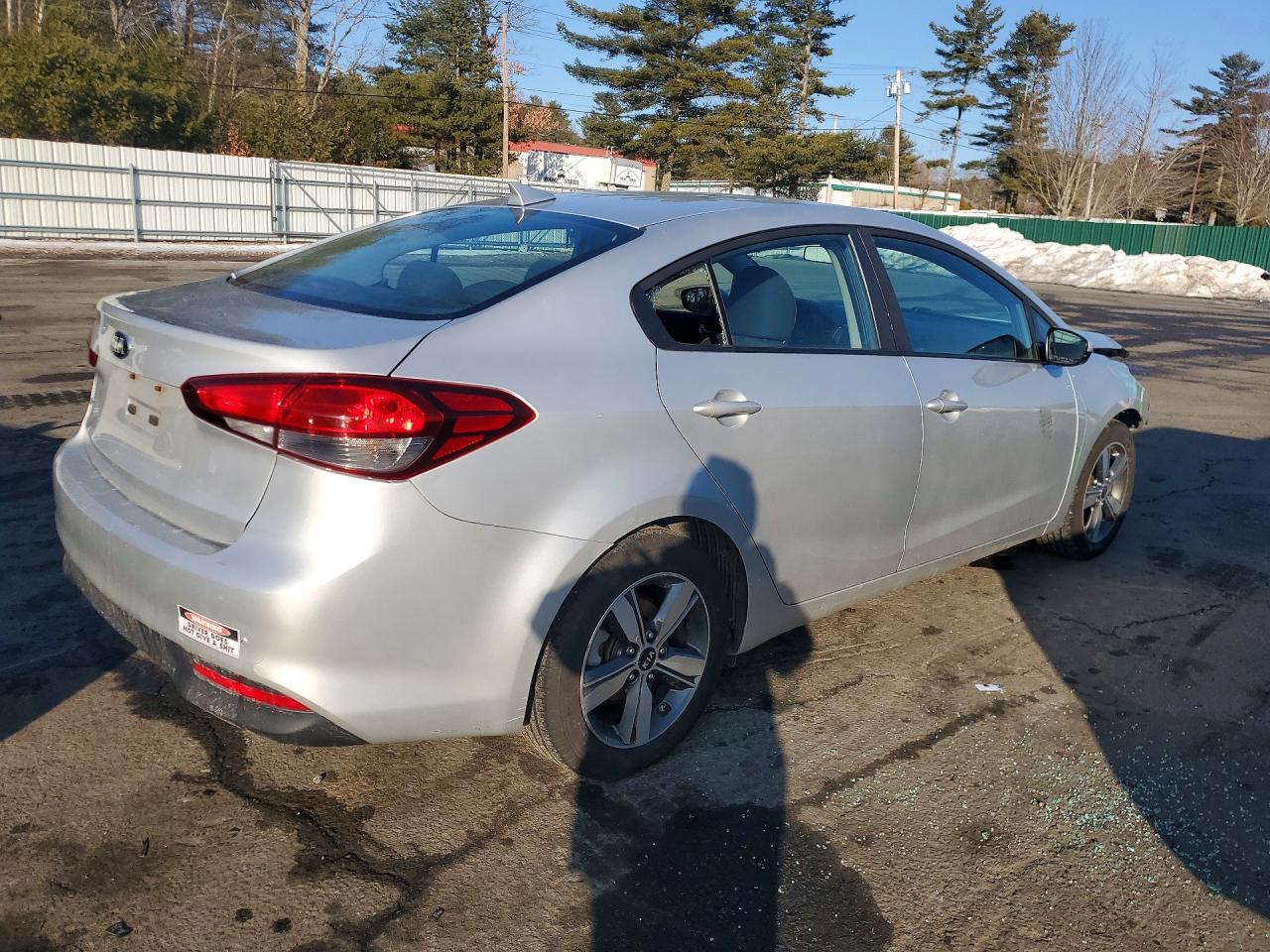 2018 KIA FORTE LX photo 5