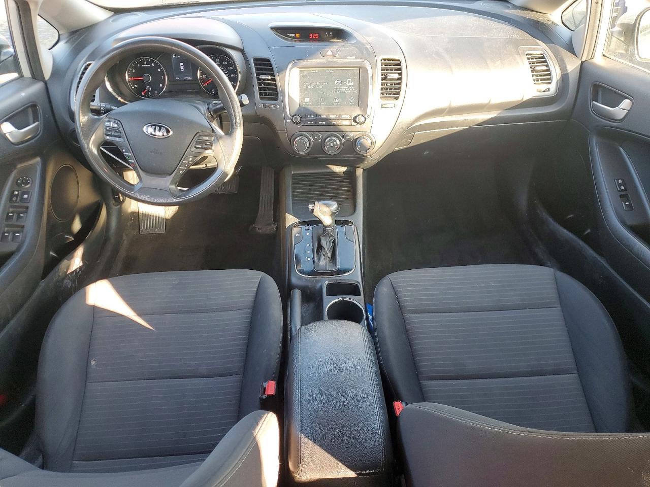 2018 KIA FORTE LX photo 15