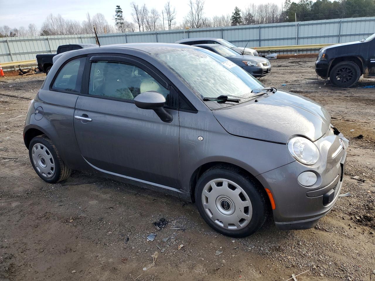 2013 FIAT 500 POP photo 10