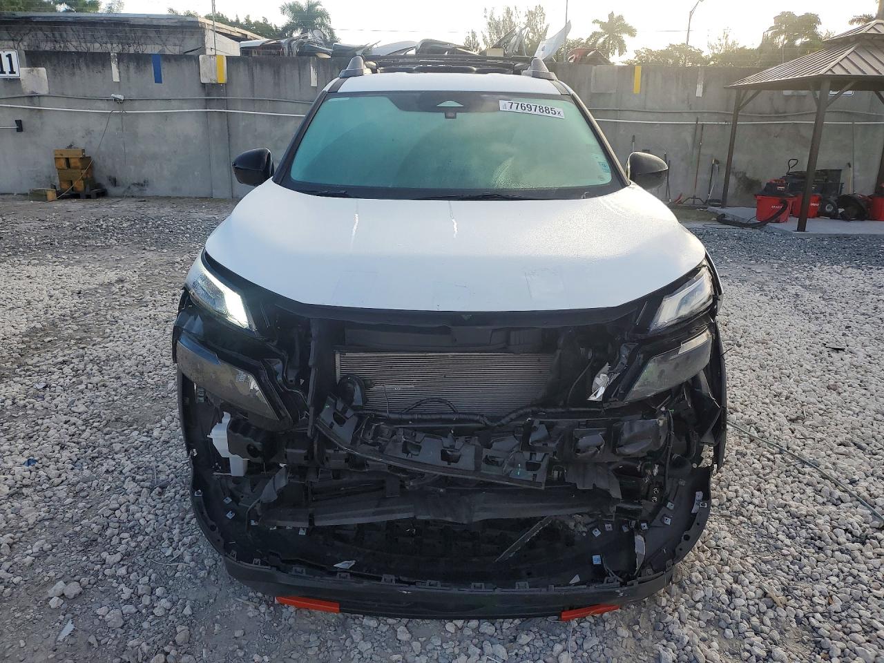 2025 NISSAN ROGUE ROCK CREEK photo 5