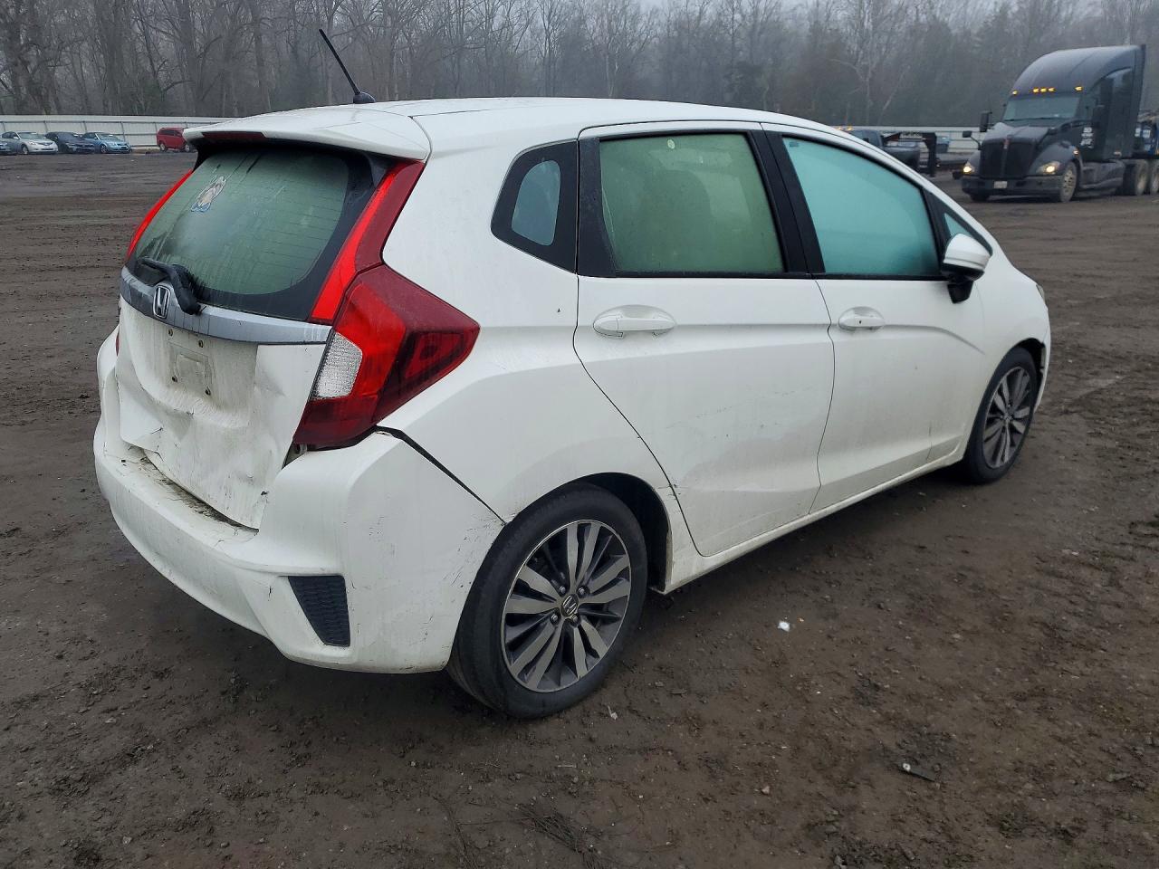 2016 HONDA FIT EX photo 3