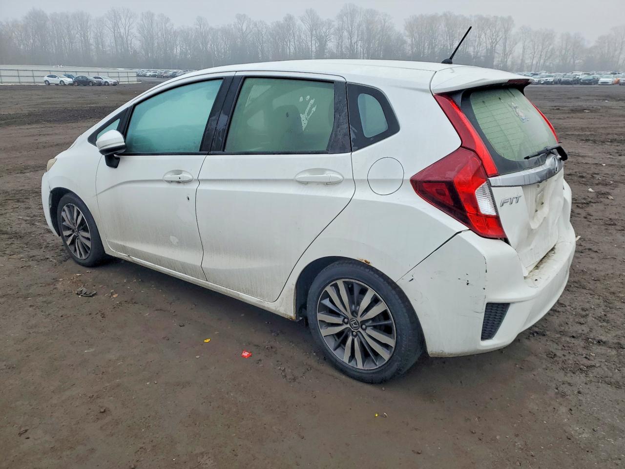 2016 HONDA FIT EX photo 2