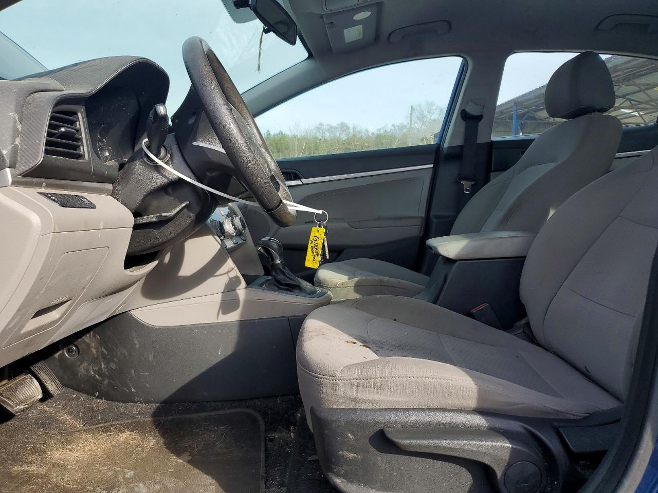 2019 HYUNDAI ELANTRA SE photo 13