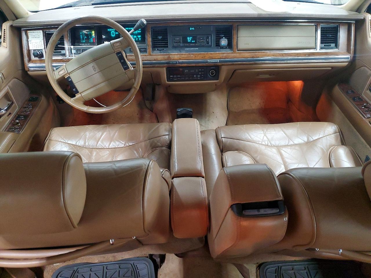 1994 LINCOLN TOWN CAR SIGNATURE photo 15