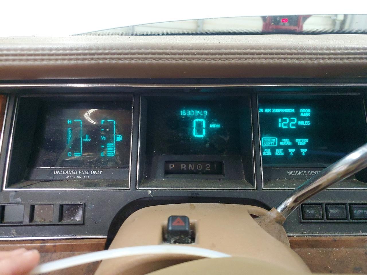 1994 LINCOLN TOWN CAR SIGNATURE photo 17