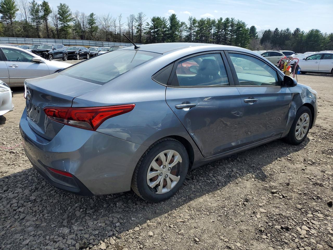 2019 HYUNDAI ACCENT SE photo 7