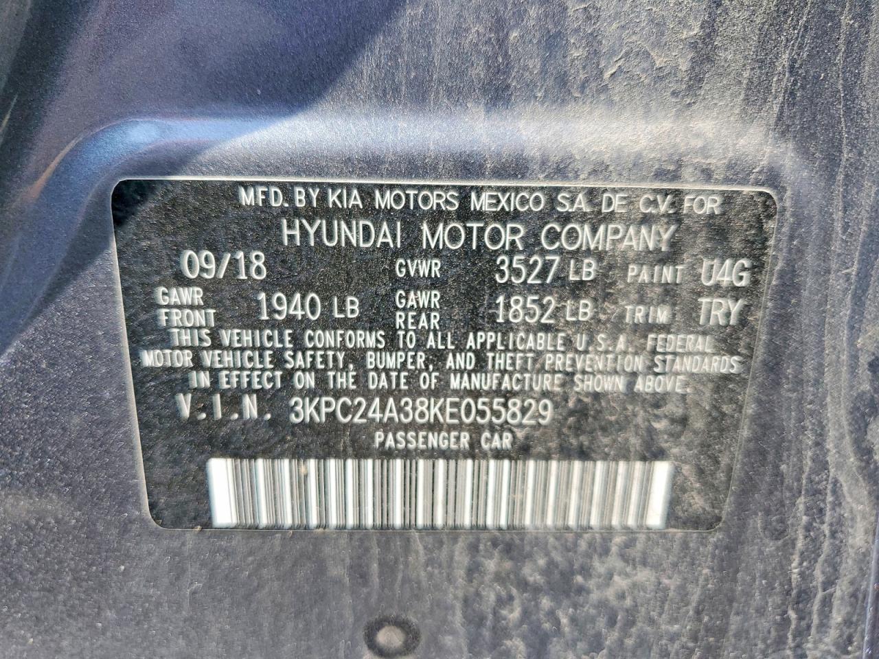 2019 HYUNDAI ACCENT SE photo 34