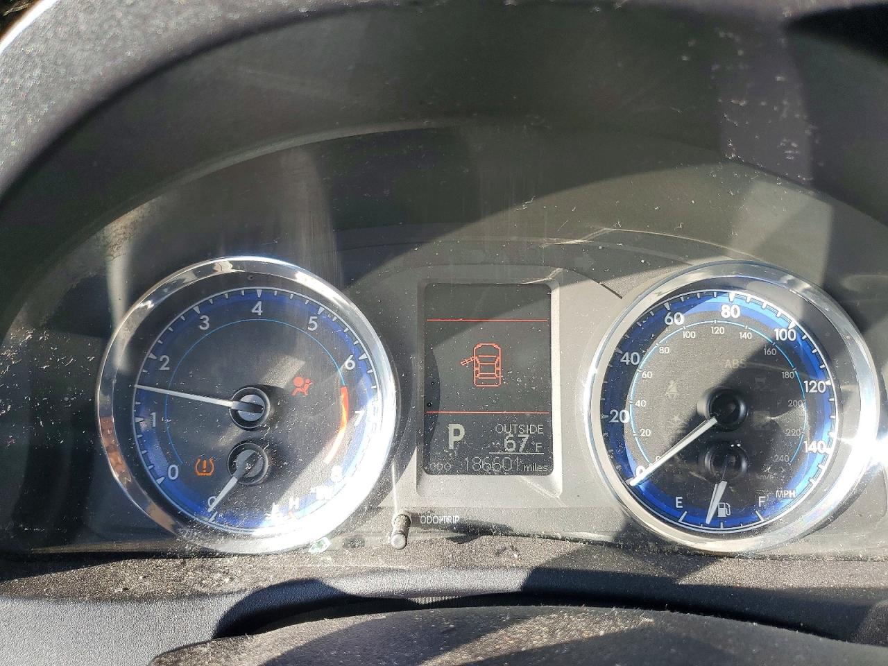 2018 TOYOTA COROLLA L photo 17
